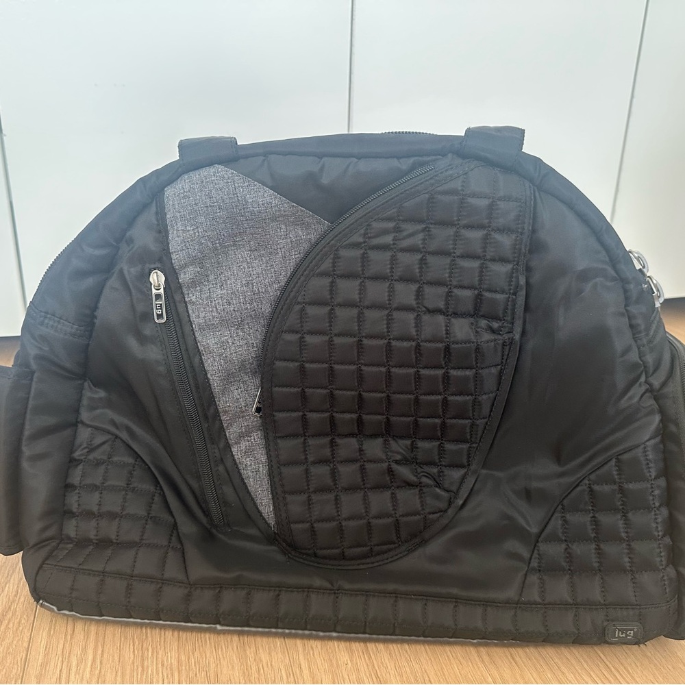 Stylish Black Quilted Bag